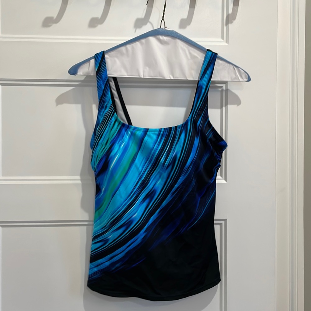 Reebok Tankini Essentials - New - size 12